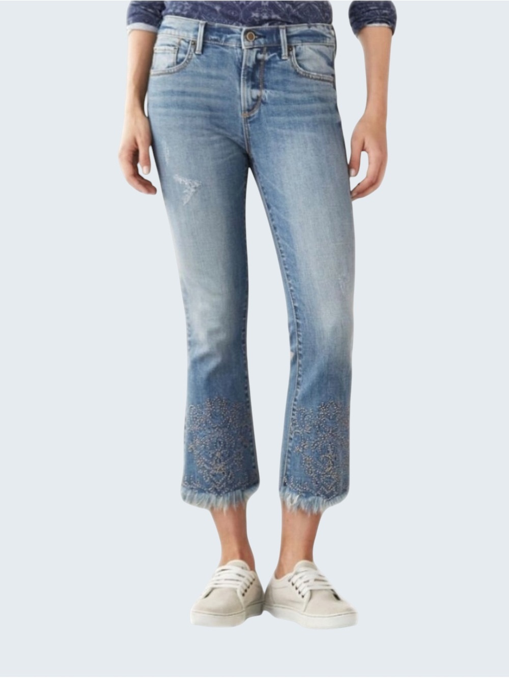 NWOT DRIFTWOOD Roxy Crop Flare Studded Frayed Fringe Raw Hem Jeans Size 30 - Picture 8 of 8